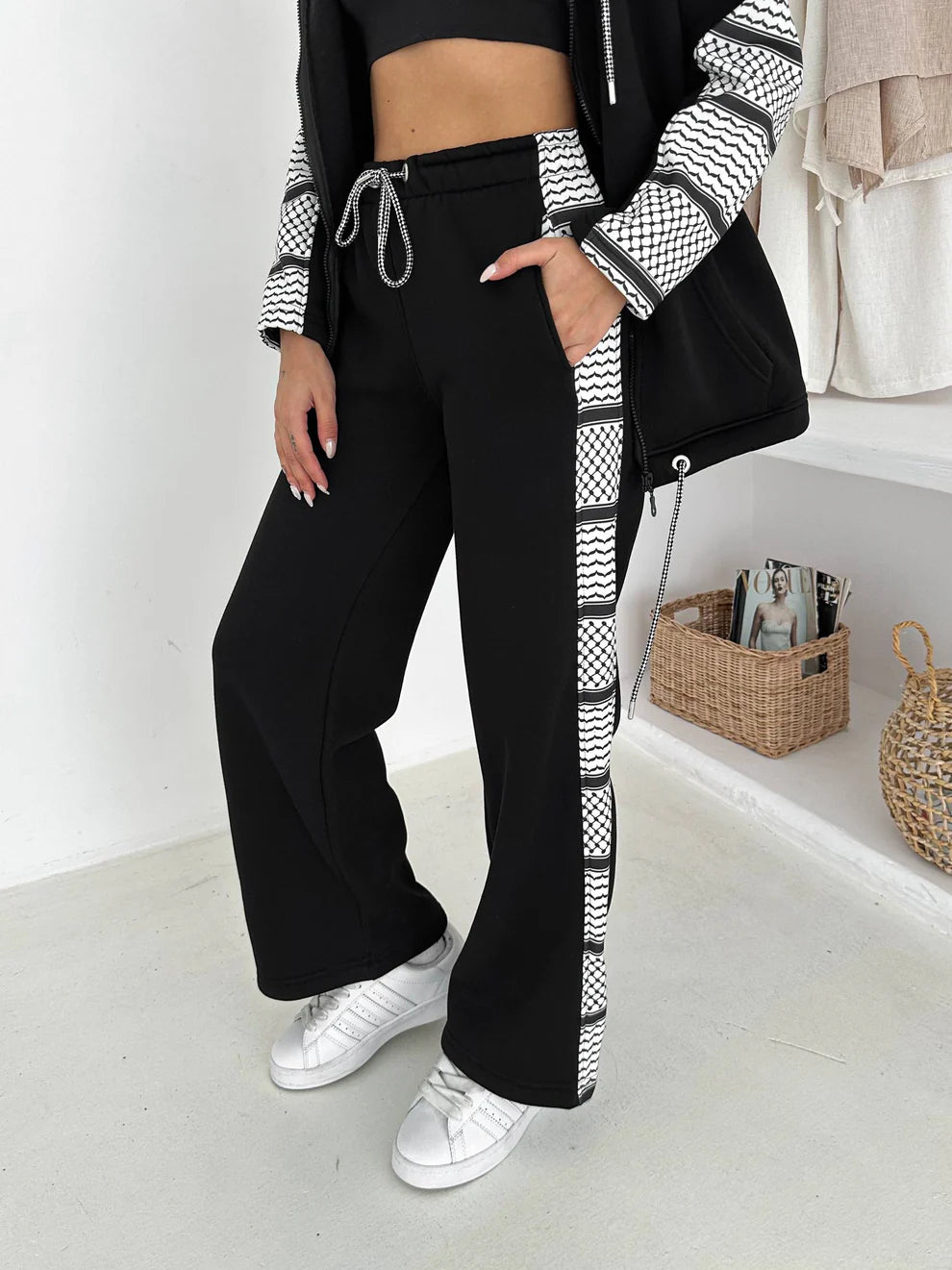 Watan Winter Heritage Set