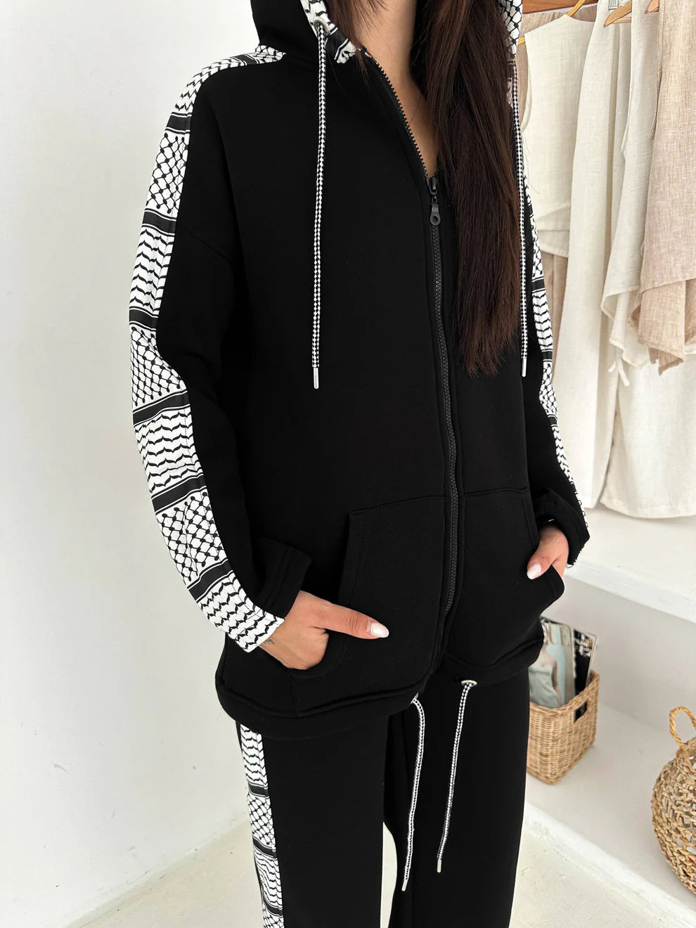 Watan Winter Heritage Set