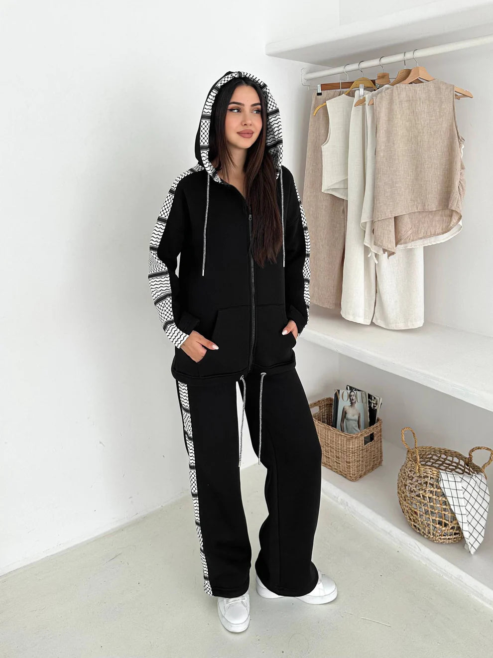 Watan Winter Heritage Set